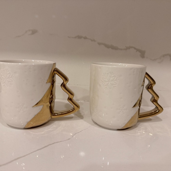 Hand-Painted Gold Ceramic Christmas Tree Mug - Picture 2 of 7